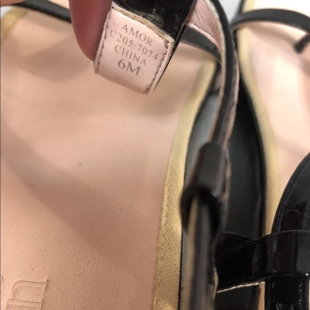 Taryn Rose Black Amor Patent Leather Sandal 6 - Picture 5 of 8